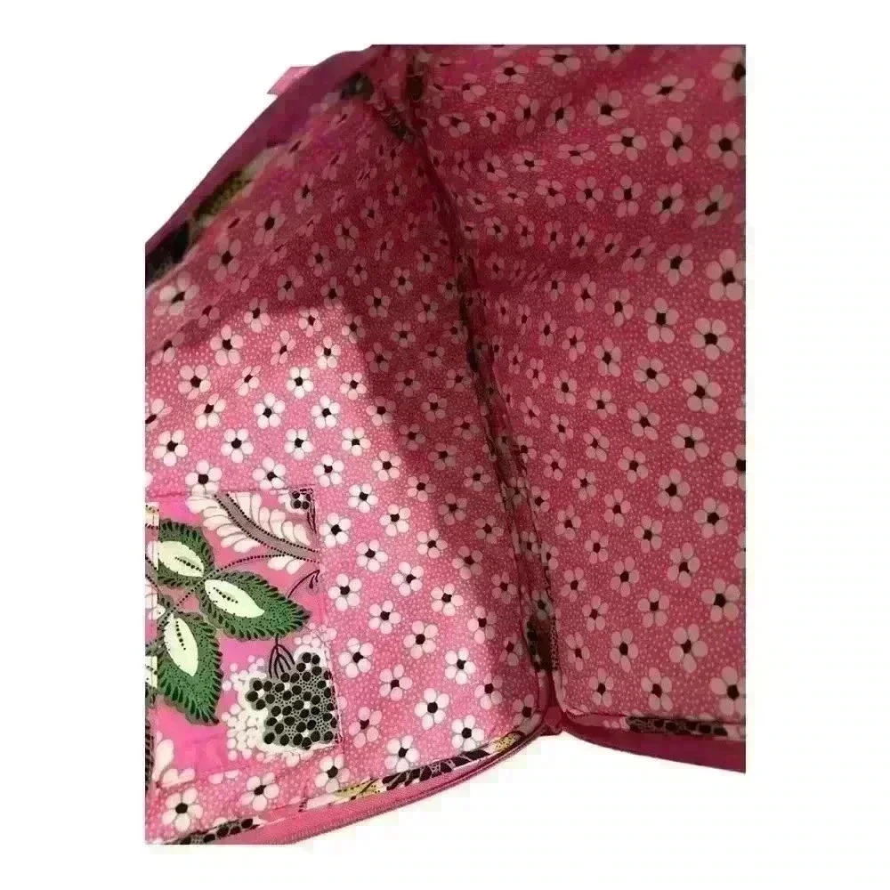 Vera Bradley Pink Floral Quilted Laptop Case with Green Accents